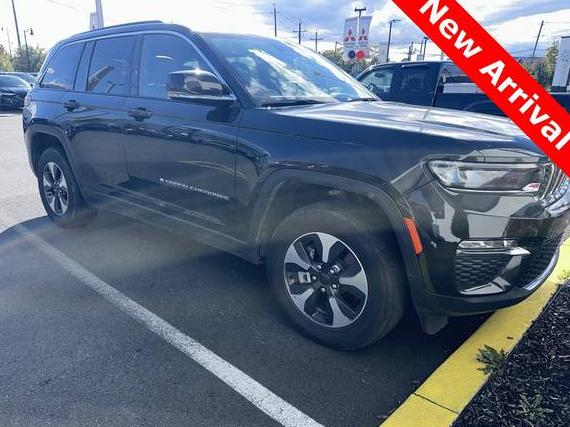 JEEP GRAND CHEROKEE 2024 1C4RJYB65RC125429 image